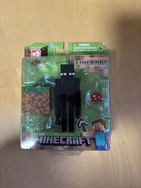 Mojang Minecraft Overworld Enderman Sealed
